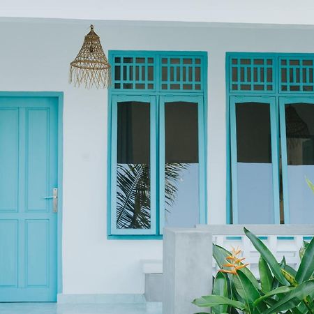 Birru Inn Kuta  エクステリア 写真
