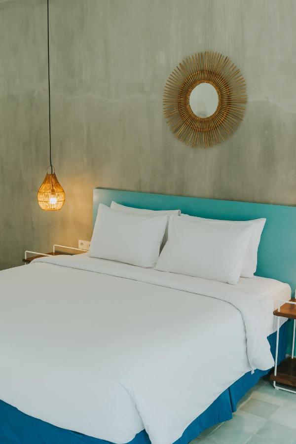 Birru Inn Kuta  エクステリア 写真