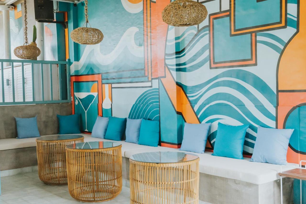 Birru Inn Kuta  エクステリア 写真