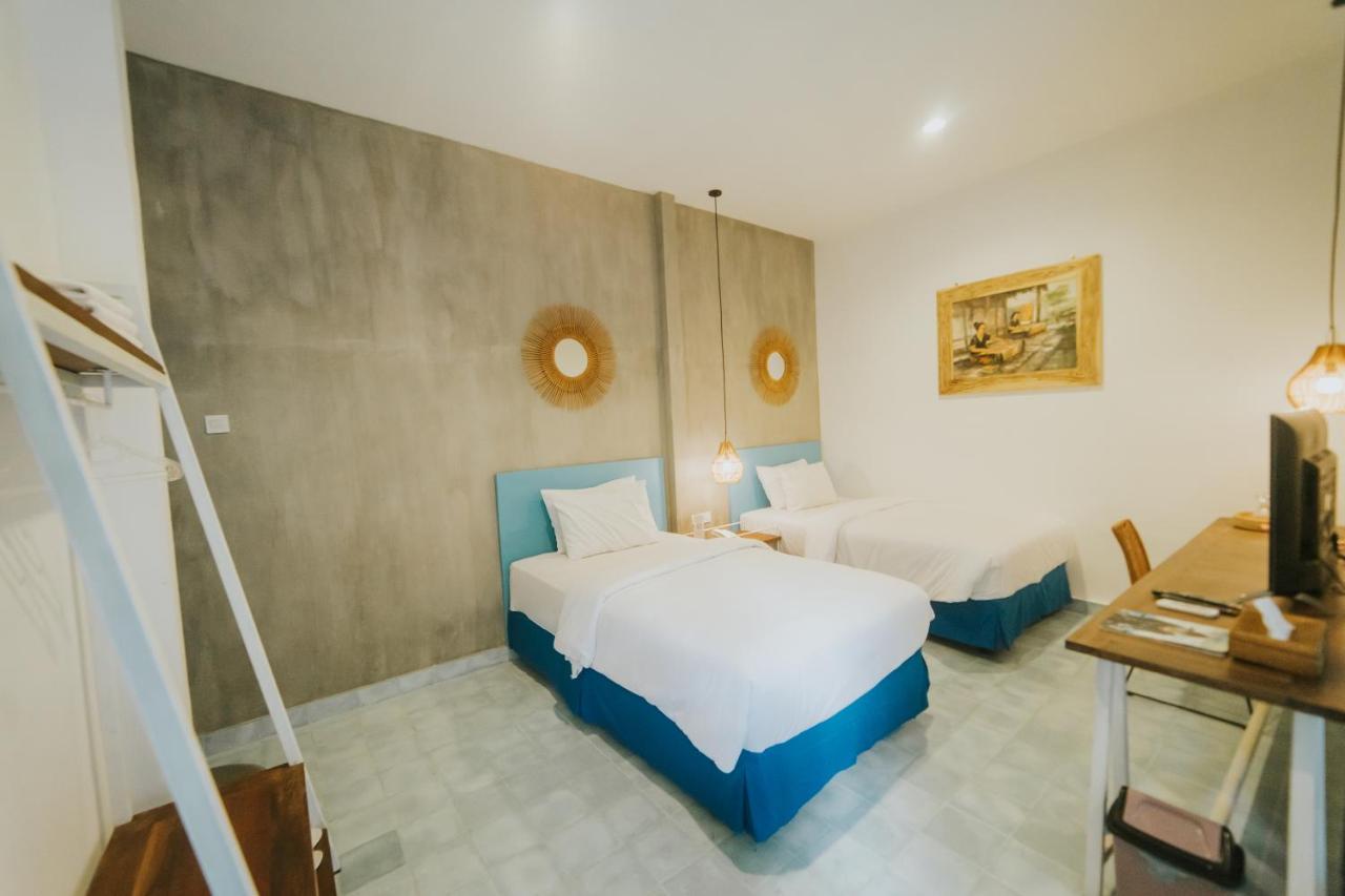 Birru Inn Kuta  エクステリア 写真